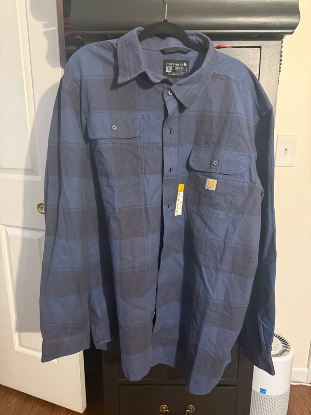 NWT Carhartt Men’s Navy and Dark Blue Plaid Button-Down Shirt